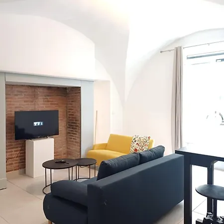 Апартаменты T2 Cosy Avec Sauna Prive & Cour En Plein Coeur De La *