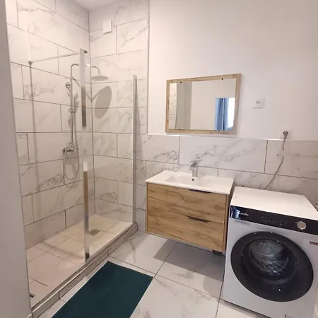 T2 Cosy Avec Sauna Prive & Cour En Plein Coeur De La Ажен